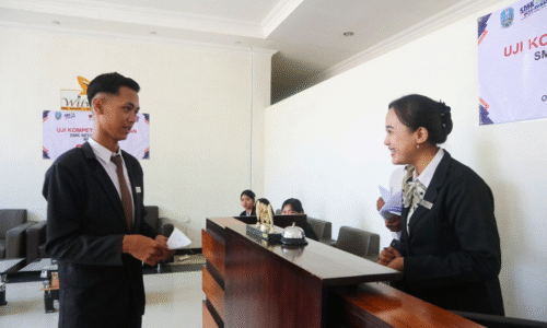 Beyond the counter: membangun pengalaman tamu yang tak terlupakan melalui layanan front office yang unggul